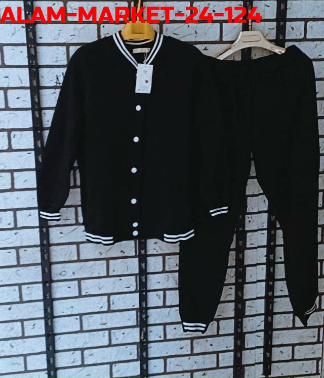 Спортивный костюм 23108691