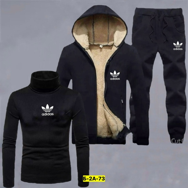 Спортивный костюм 23109579