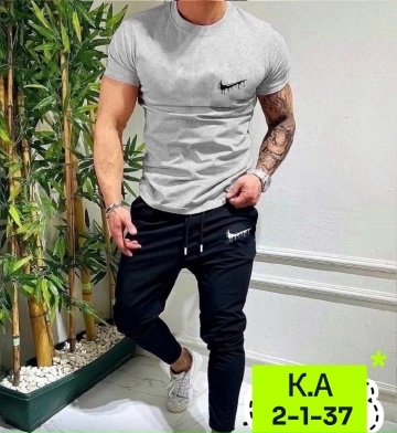 Спортивный костюм 23109650