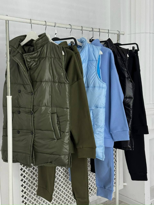 Спортивный костюм 23110256