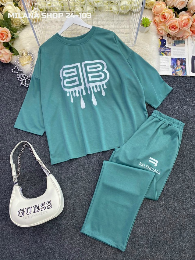 Спортивный костюм 23113810