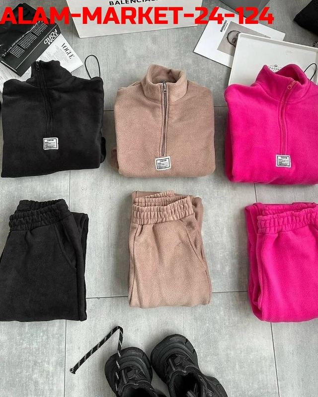 Спортивный костюм 23114779