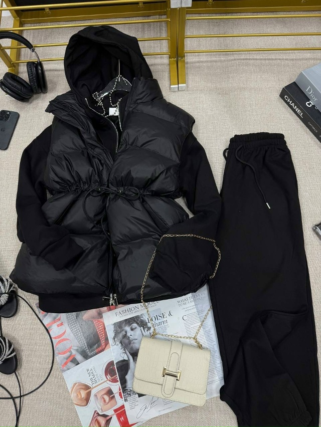 Спортивный костюм 23117756