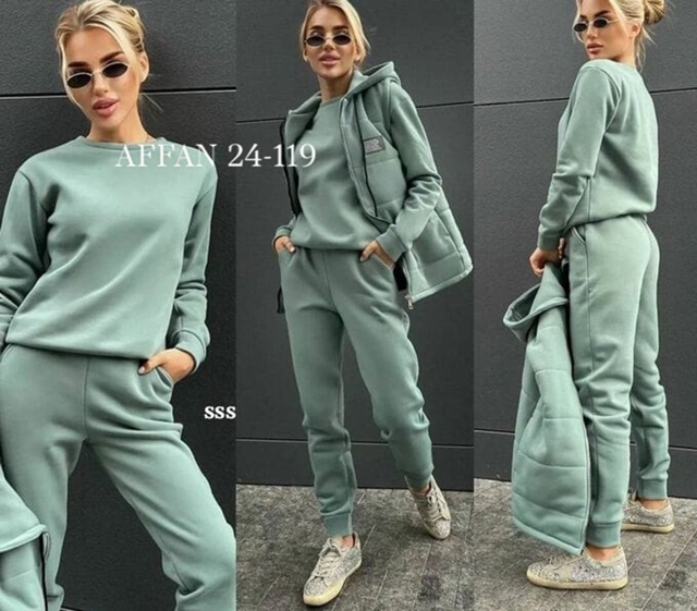 Спортивный костюм 23117578