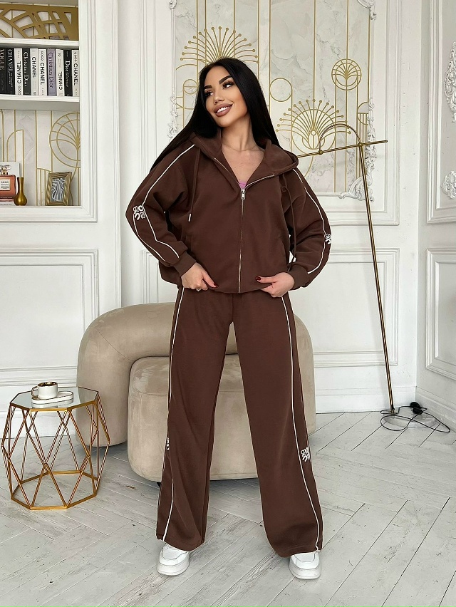 Спортивный костюм 23118782