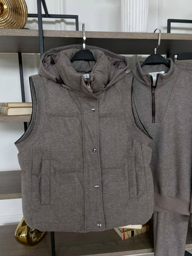 Спортивный костюм 23119820