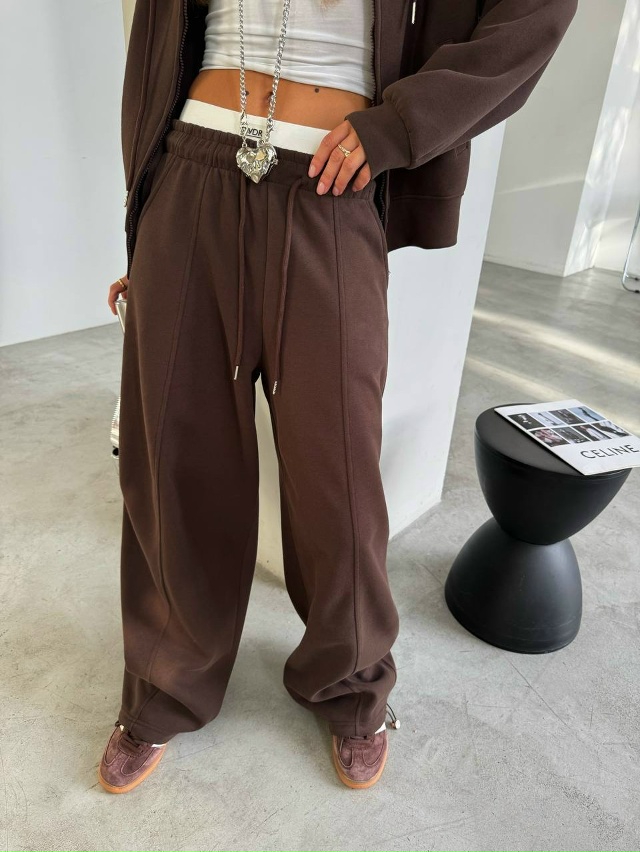 Спортивный костюм 23122926