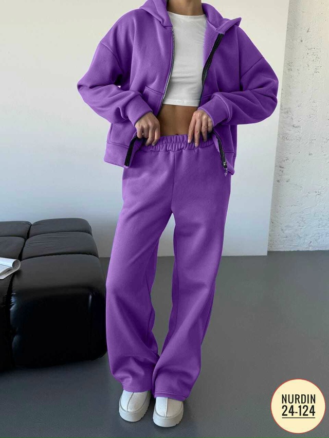 Спортивный костюм 23123288