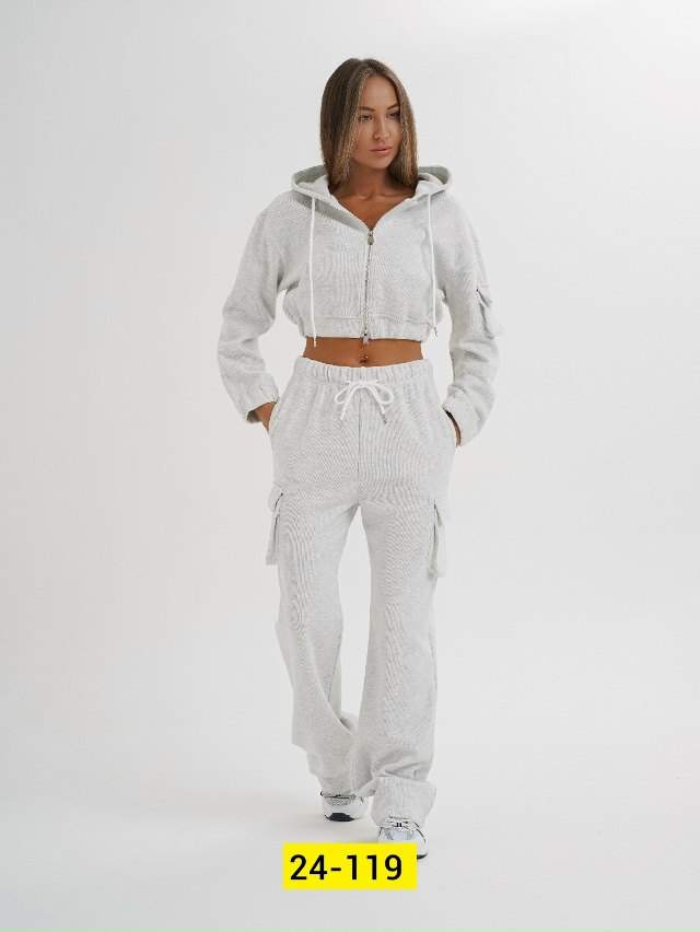 Спортивный костюм 23122808