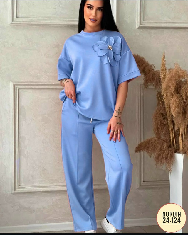 Костюм 23126358