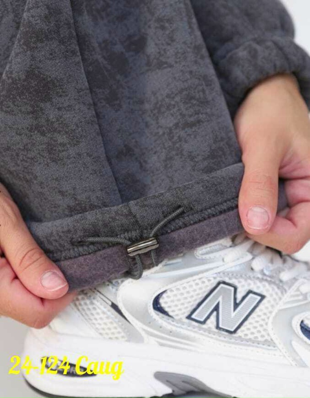 Спортивный костюм 23125296