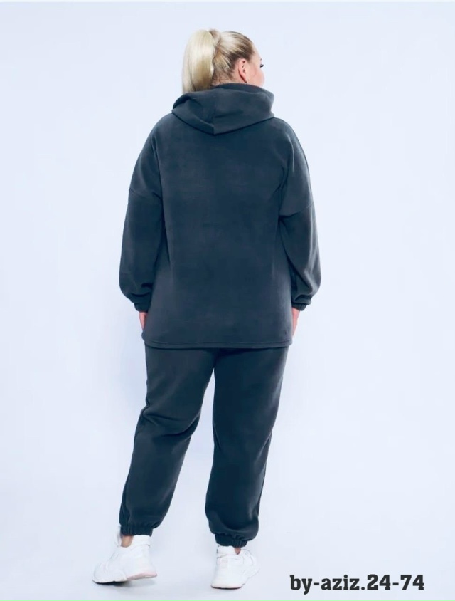 Спортивный костюм 23125326