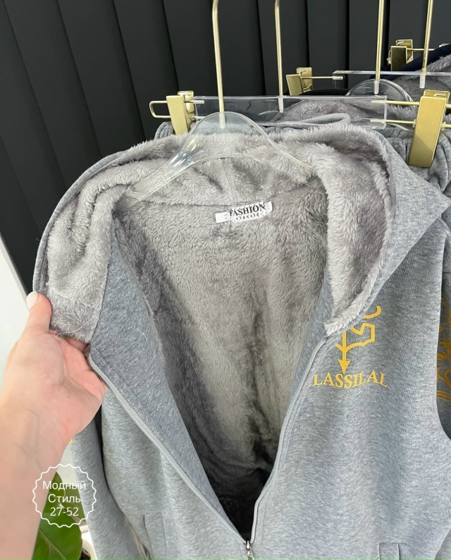 Спортивный костюм 23125311