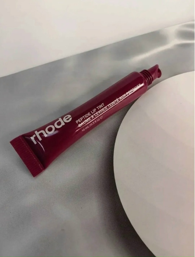 Помада для губ 23125304