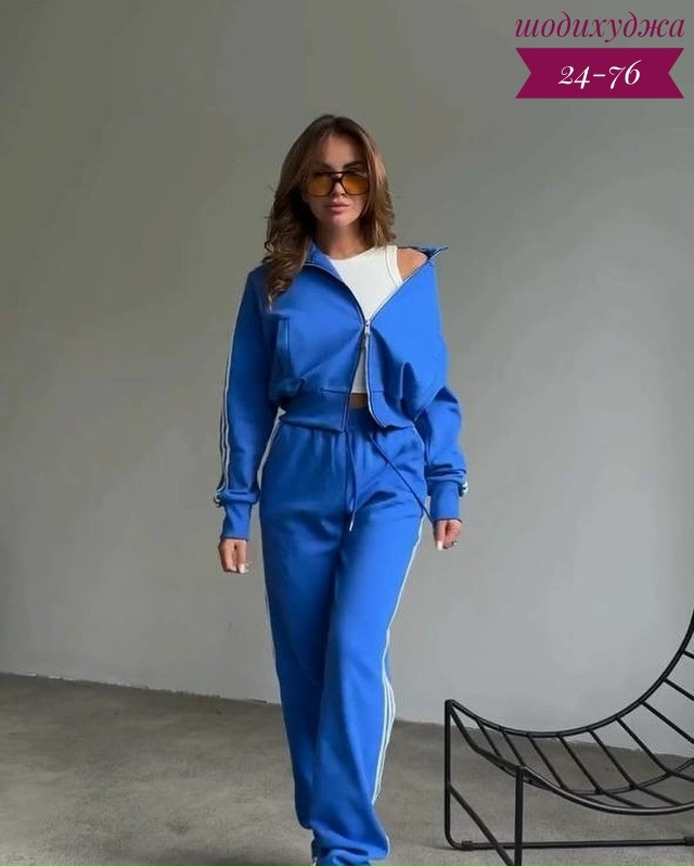 Спортивный костюм 23126051