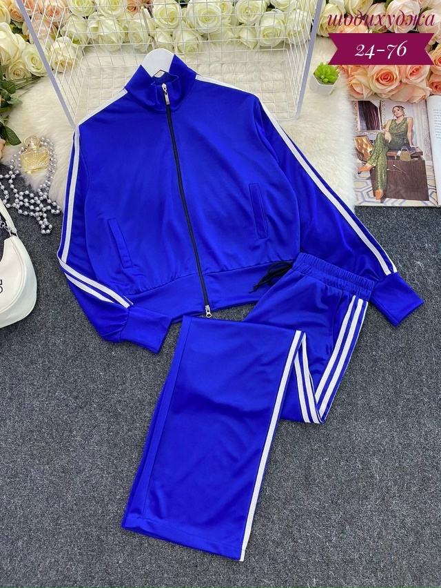 Спортивный костюм 23126051