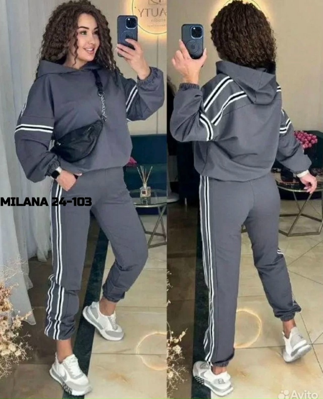 Спортивный костюм 23127056