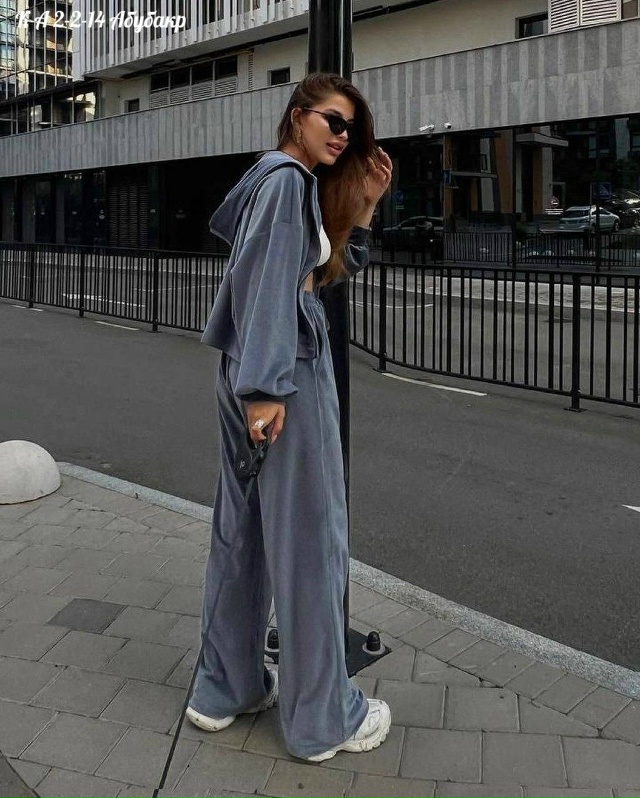 Спортивный костюм 23126846