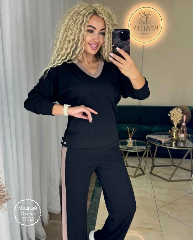 Спортивный костюм 23126842