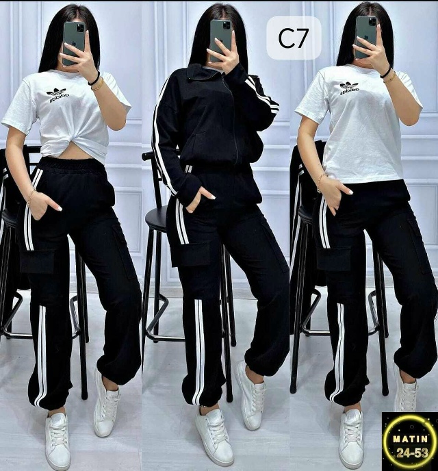 Спортивный костюм 23126634