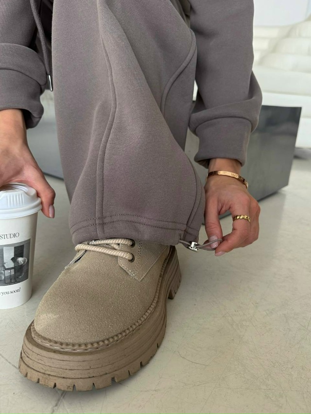 Спортивный костюм 23127763