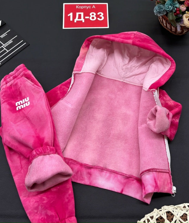 Костюм 23127914