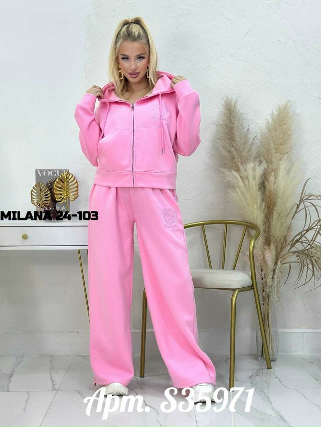 Спортивный костюм 23130248