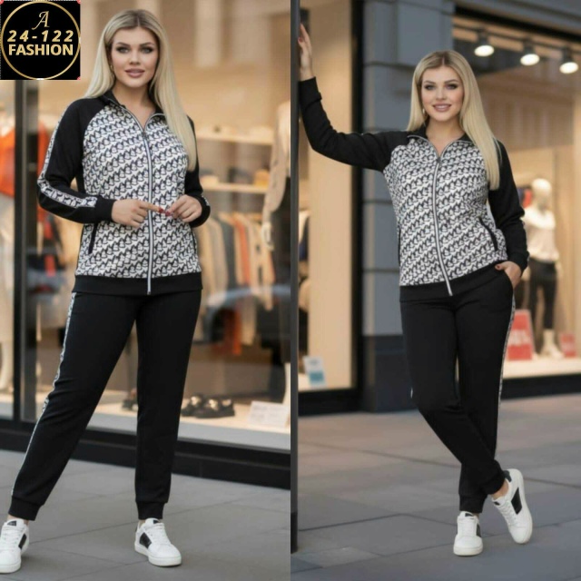 Спортивный костюм 23130538