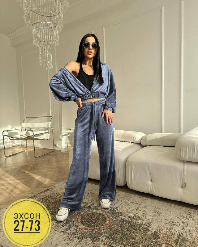 Спортивный костюм 23131623