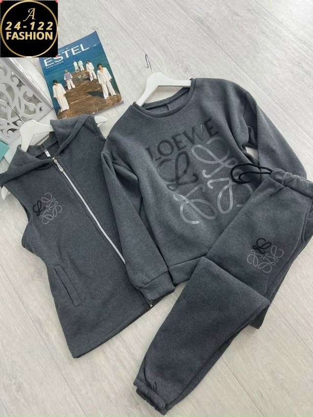 Спортивный костюм 23131324