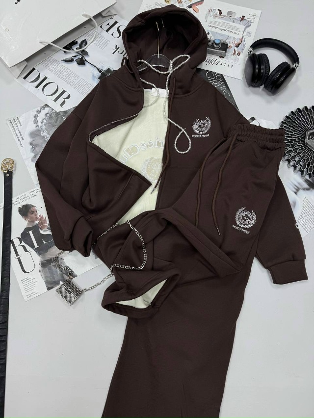 Спортивный костюм 23132106