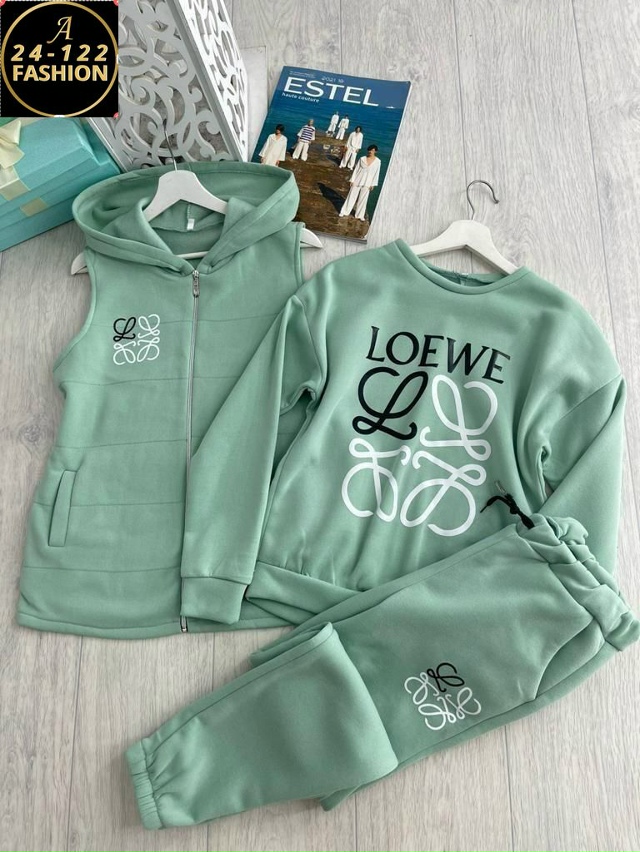 Спортивный костюм 23131324