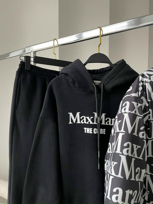 Спортивный костюм 23132910