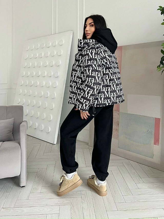 Спортивный костюм 23132910