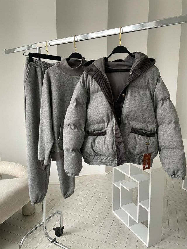 Спортивный костюм 23132995