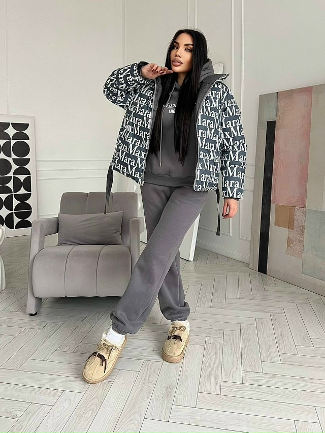 Спортивный костюм 23132911