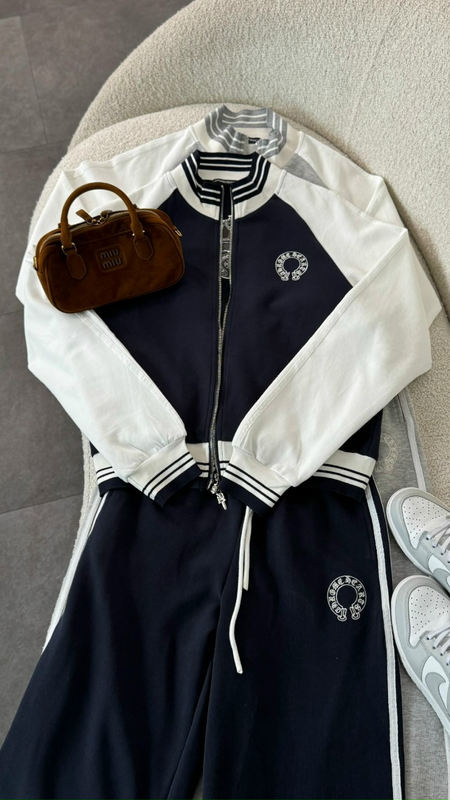 Костюм 23133694