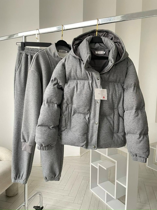 Спортивный костюм 23132907