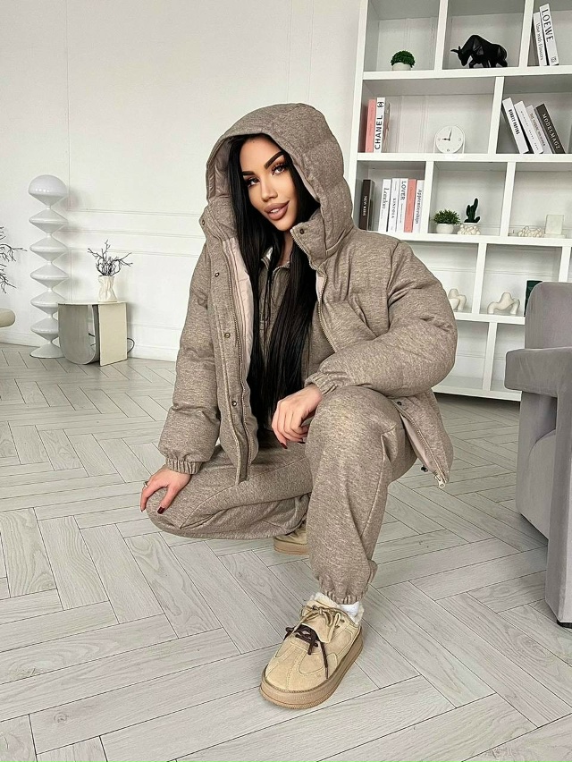 Спортивный костюм 23132909