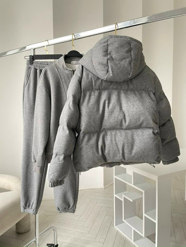 Спортивный костюм 23132907