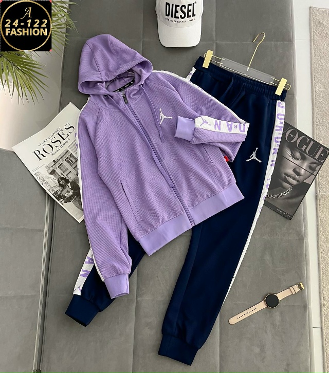 Спортивный костюм 23132855