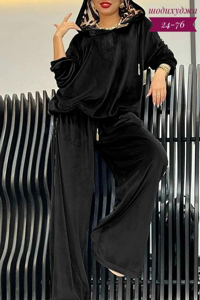 Спортивный костюм 23134620