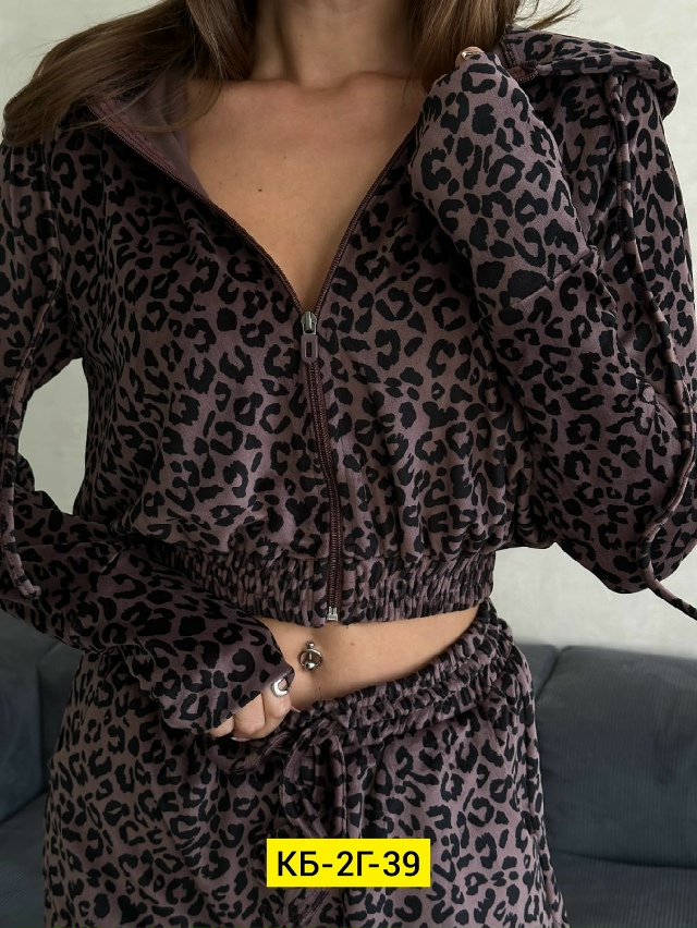 Спортивный костюм 23135204