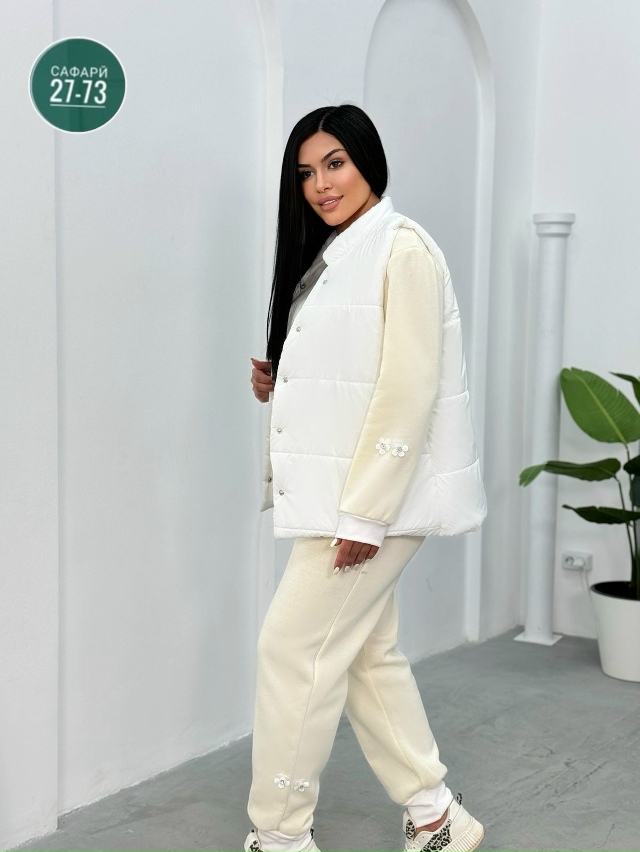 Спортивный костюм 23134640