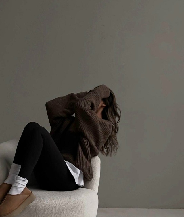 Свитер 23136127