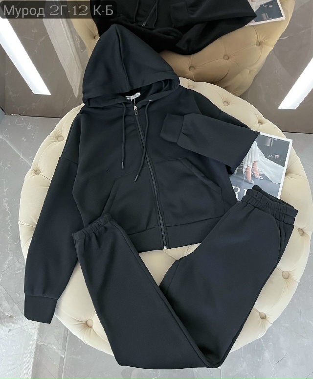 Спортивный костюм 23135971