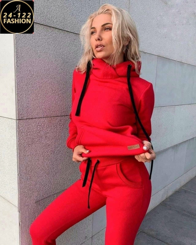 Спортивный костюм 23136425