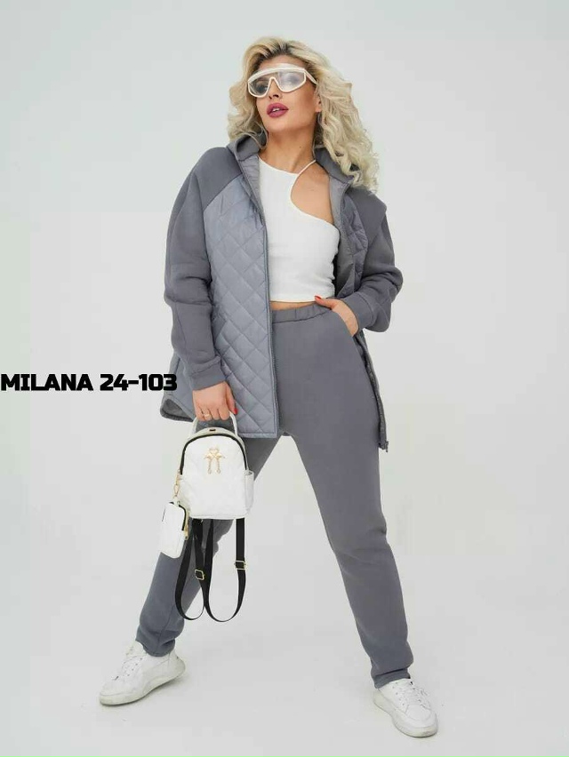 Спортивный костюм 23138356