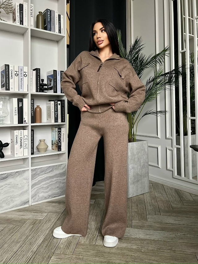 Спортивный костюм 23138150