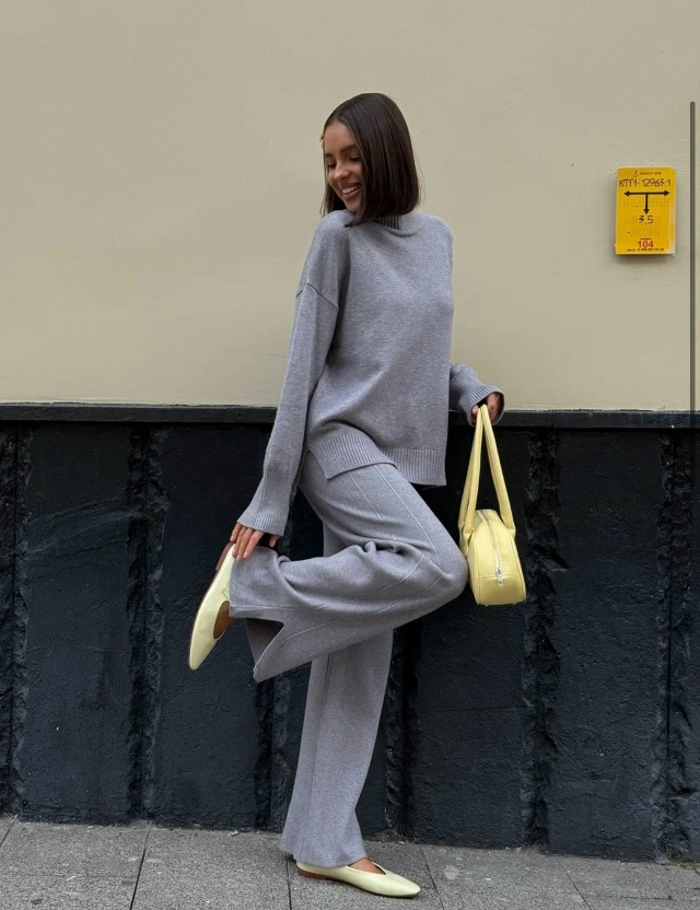 Костюм 23138097